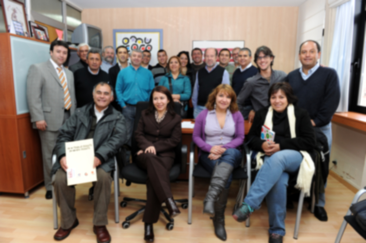 Foto de familia de ambas delegaciones